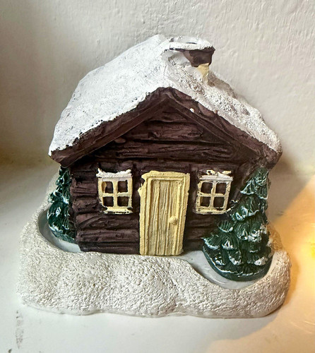 Mini snowy log cabin house - mini,