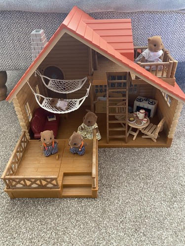 Sylvanian families log cabin - families,